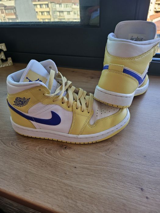 Маратонки Jordan 1