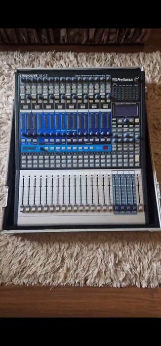 Vand mixer Presonus 16.4.2 nefolosit