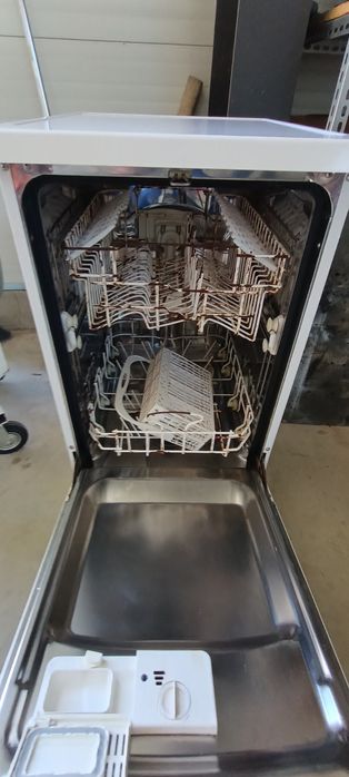 Съдомиялна whirlpool
