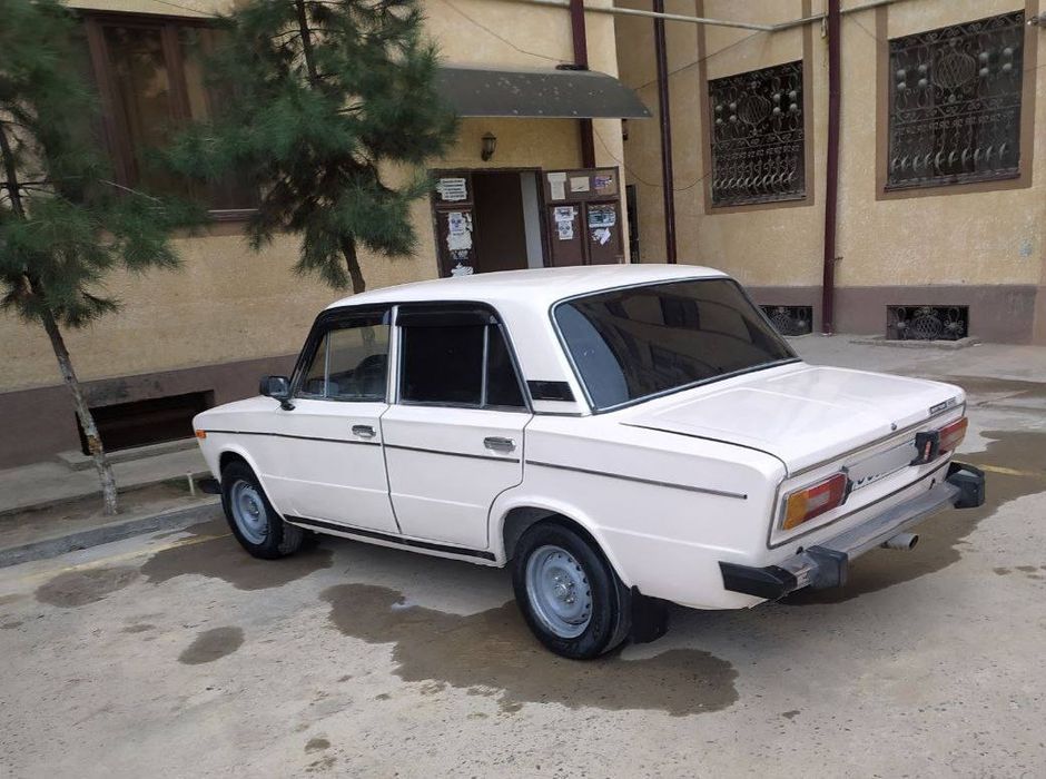 Vaz 2106 sotiladi