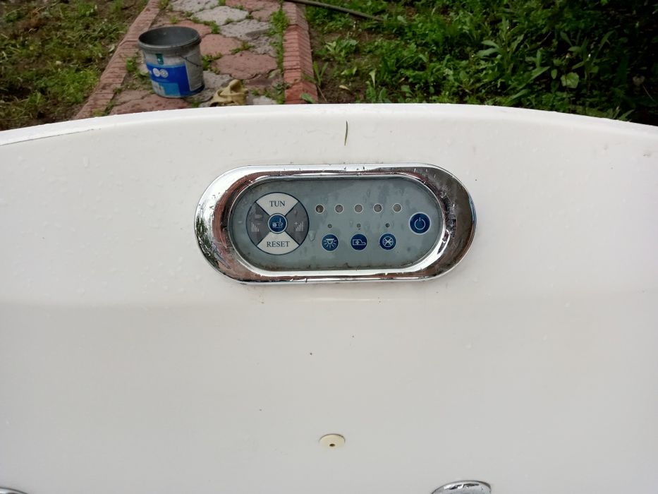 Гидромассажный джакузи