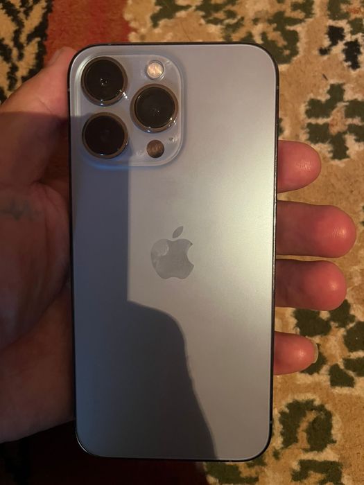Айфон 13 про сатылады.