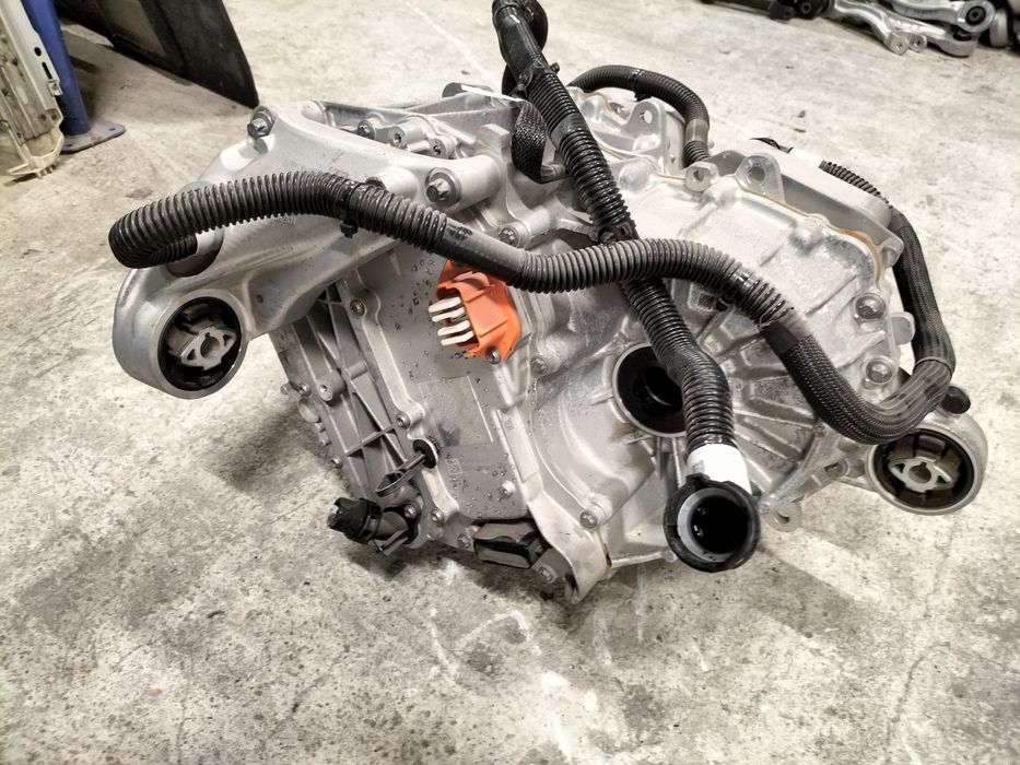 Заден електромотор Tesla Model 3 Highland /Тесла Модел 3 2024г