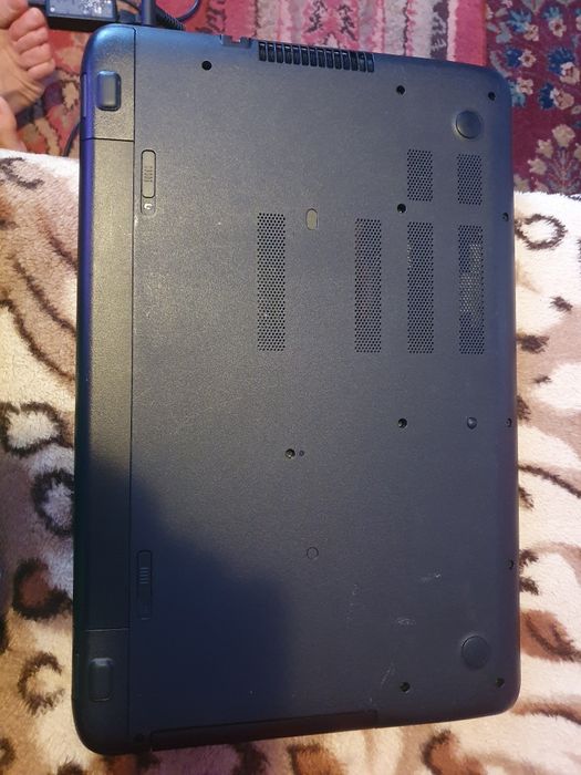 Laptop hp 111Gb  de vânzare