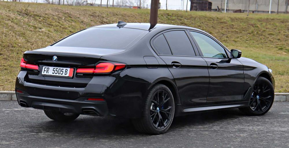 BMW 530e / G30 / 2021 / Lci /Laser/M sport/Harman/Masaj/Camera/292 CP