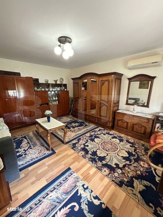 Casa 6 camere + anexa, 155 mp, zona Cetatii