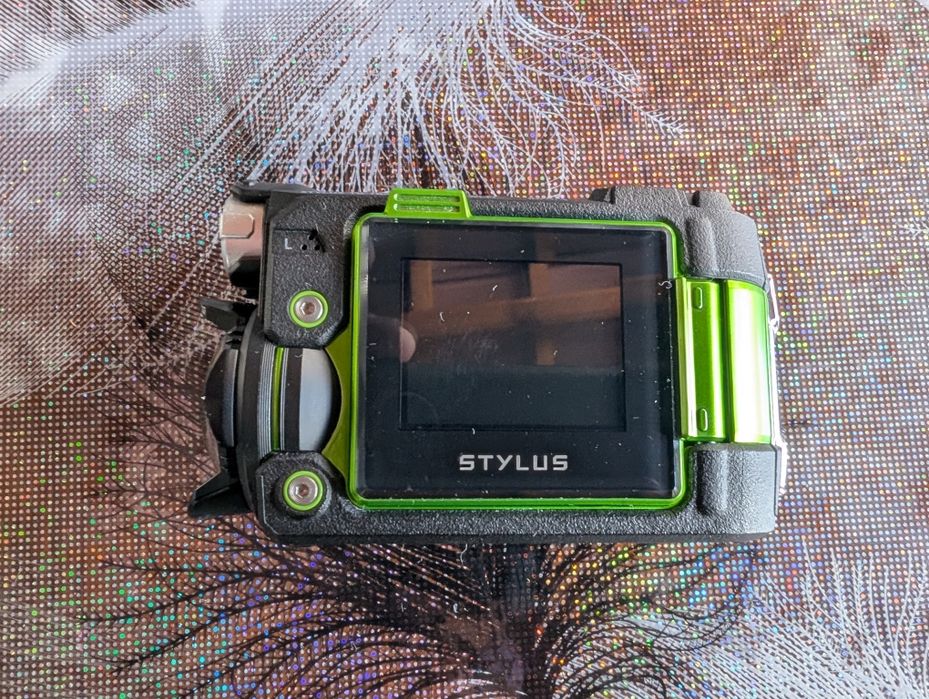 Vând cameră de acțiune Olympus Stylus TG-TRACKER