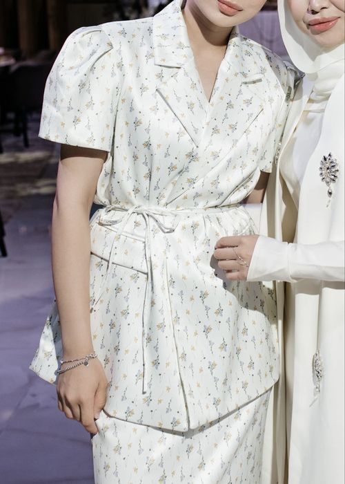 Нарядный костюм