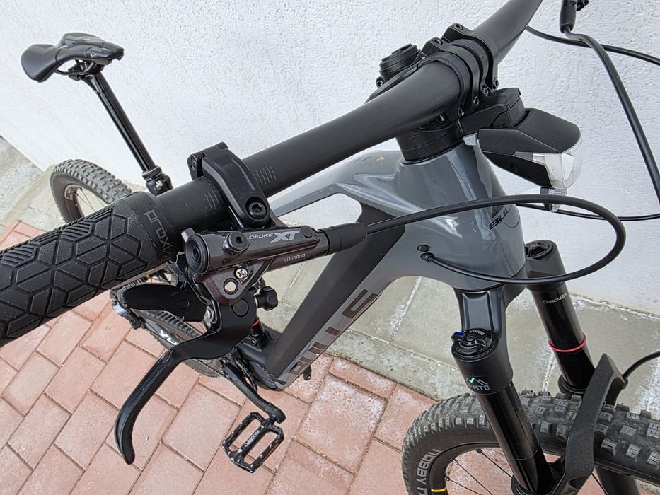 Bicicleta electrica BULLS Sonic 21kg (720wh + Di2)