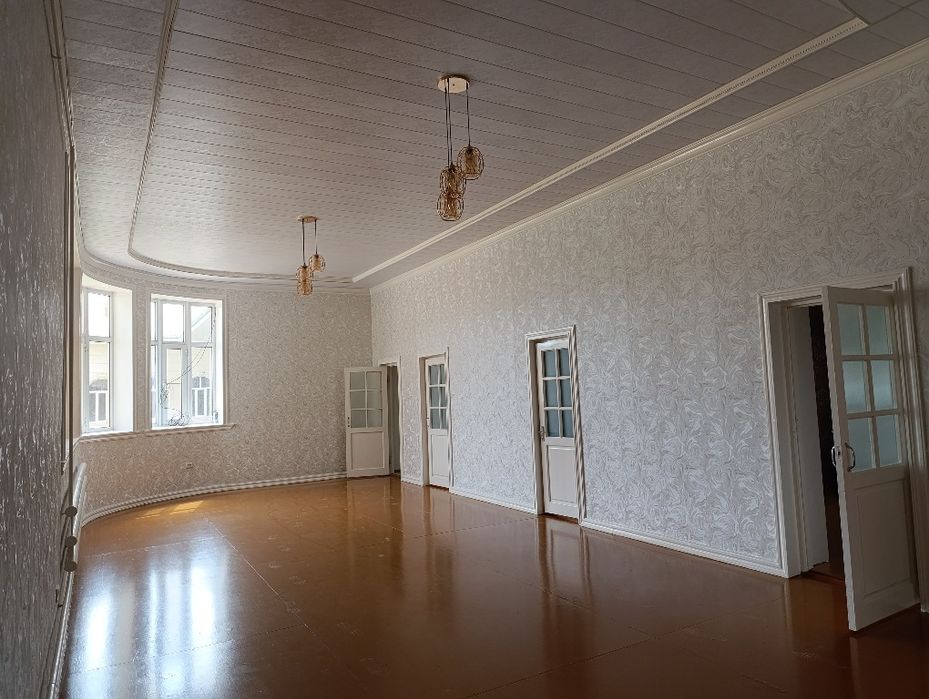 Кавали учкун куча 13 Чи Уй сотилади таййор ремонт 11 та хоналик