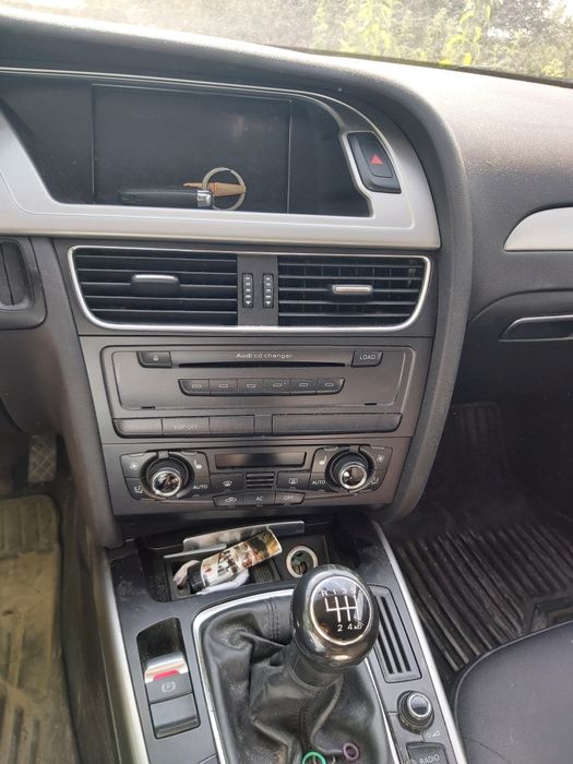 Vând Audi a4 b8 2009