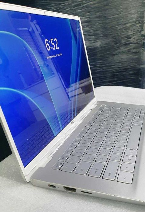 DELL Core i7-10510U 1.8GHz/ M.2 512gb ssd/ 8 gb