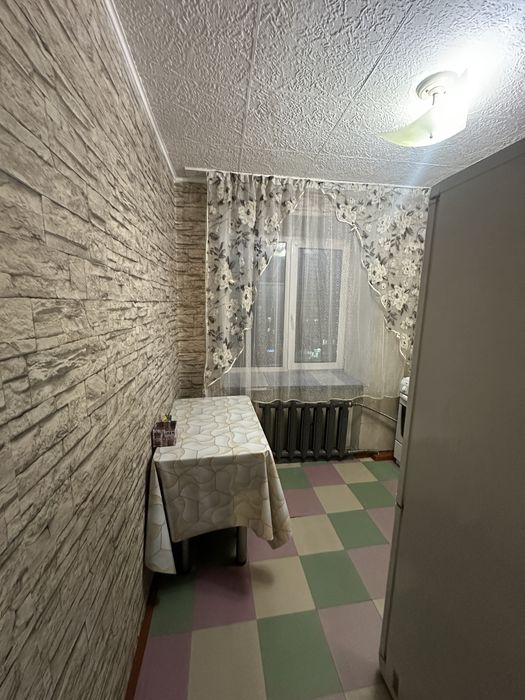 Сдам 1,5  Бурова 20