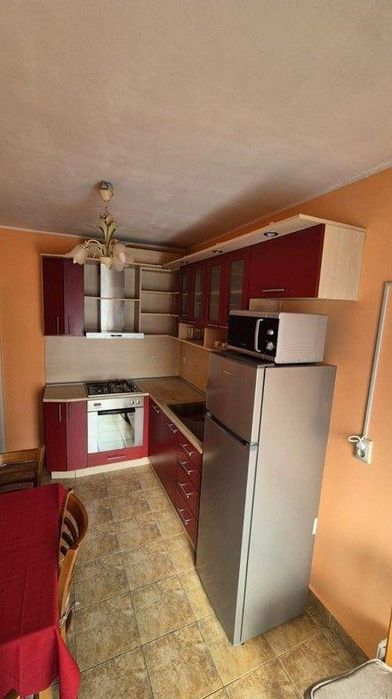 Дава се под наем Тристаен апартамент в София, Дружба 2 - 82 кв.м за 770 € - Снимка #3