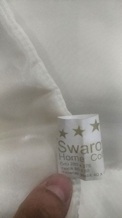 Karavatga pastelniy belyo