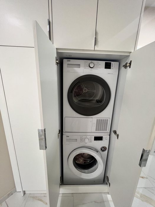 Дава се под наем Тристаен апартамент в Пловдив, Младежки Хълм - 95 кв.м за 900 € - Снимка #7