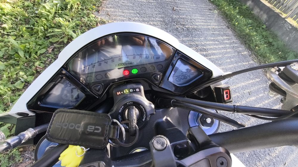 Honda CB 1000R-impecabila