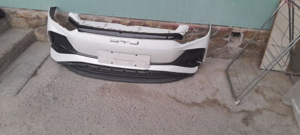 BYD E2 бампер б/у чап тариф паси синган