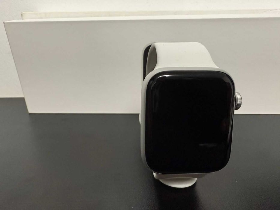 Apple watch SE 2gen (44 mm)