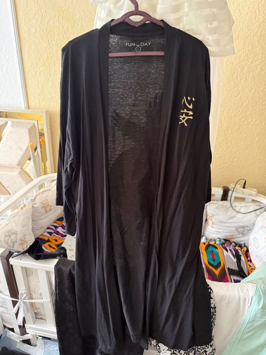 Женская одежда - блузка, платье и кардиган