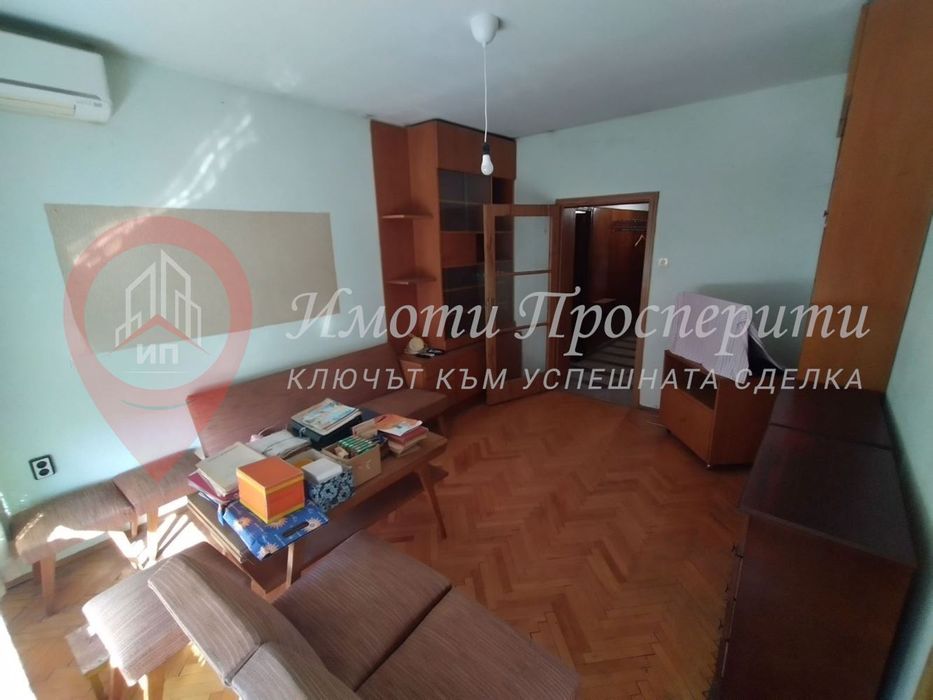 Продава се Тристаен апартамент в София, Гео Милев - 72 кв.м за 3612 €/кв.м - Снимка #2