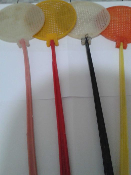 Lot 4 palete pentru insecte anii 60