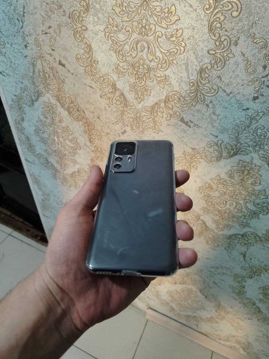 Xiaomi 12t 8/256 Black 90 FPS pubg