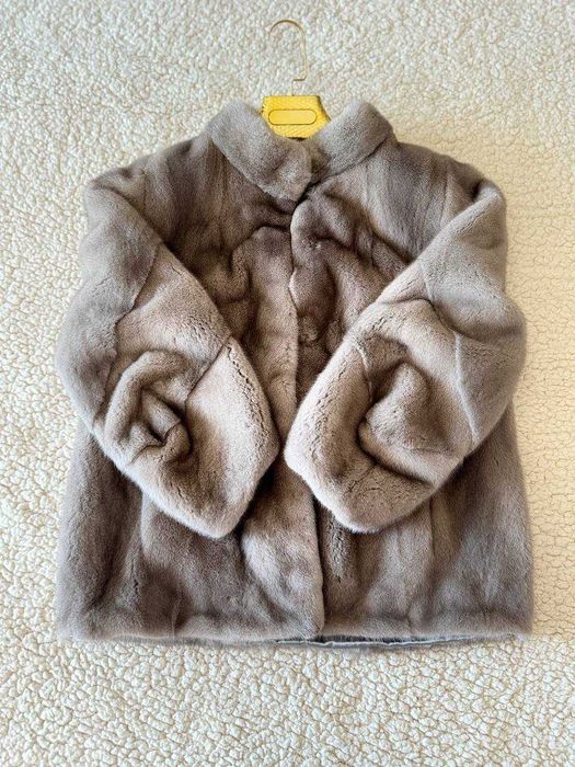 Norka shuba naturalniy Archa model