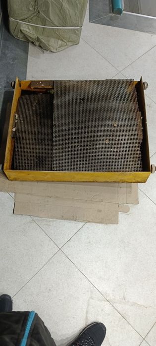 Масло сборник , для замены масла