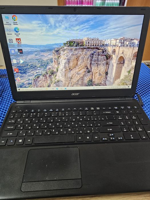 Ноутбук Acer для работы и учебы