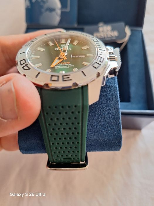Festina Diver 20 Bar Неразличим от Нов