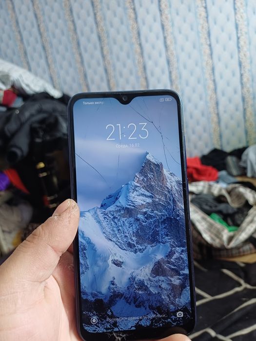 Продам редми нот 8