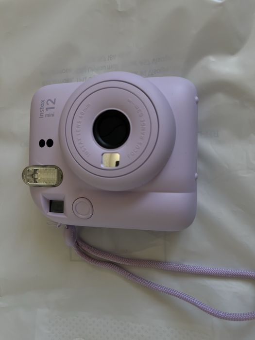 instax mini 12.