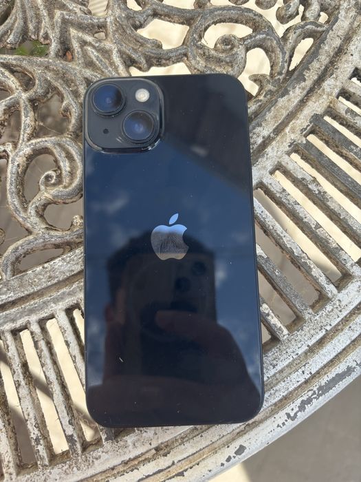Iphone 15 black