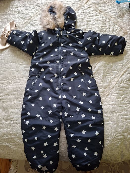 Продавам запазени якенца 10 евро