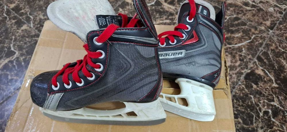 Продаются Коньки детские