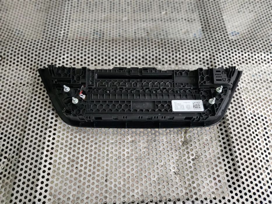 Panou Modul Comenzi Clima Climatronic Radio Cd Navi Bmw X3 X4 G01 G02 Volan Stanga Cod  Dezmembrez