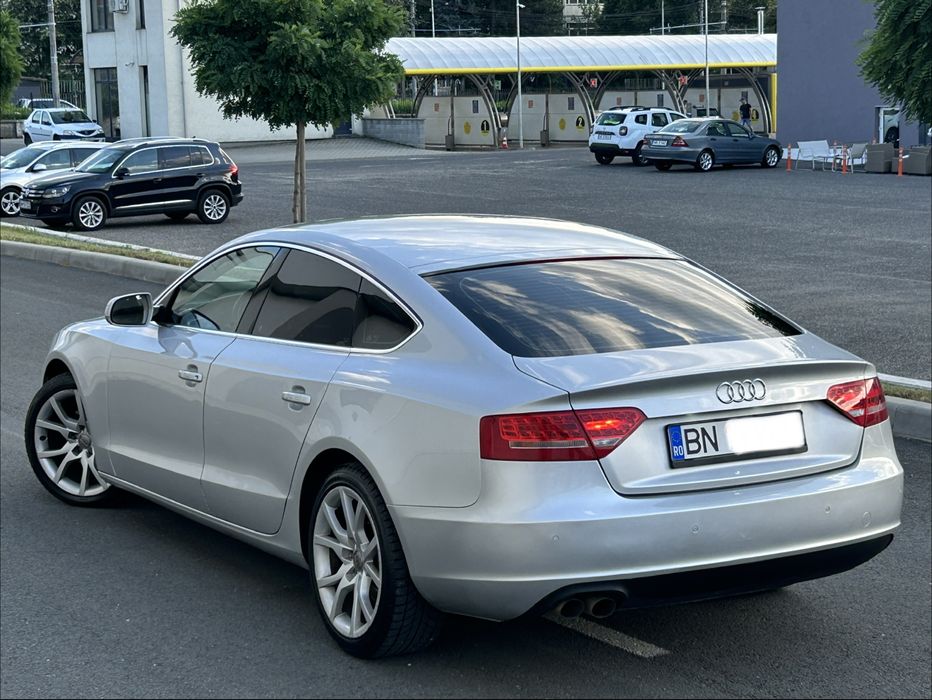 Audi A5 - Quattro - 2011 E5 - 2.0 - 170 HP - S-Line