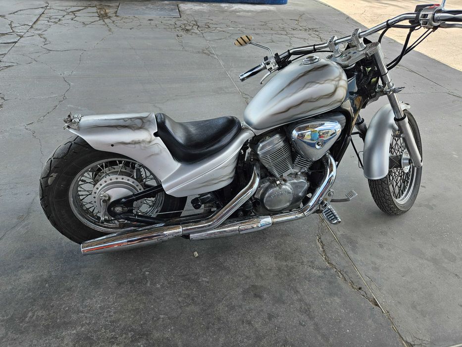 HONDA SHADOW VT600