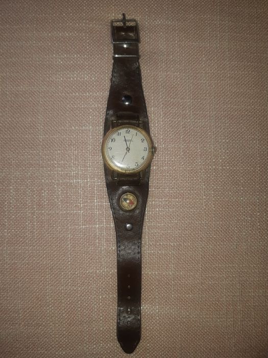 Продам часы Ракета