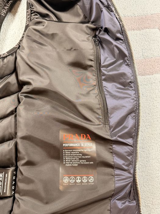 Prada Vesta Albastru inchis-Mov