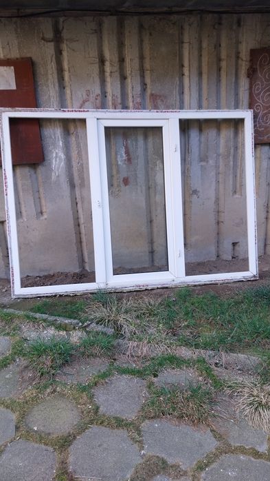 ПВЦ дограма трикрилен прозорец