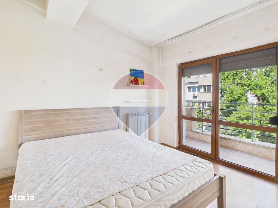 Apartament 5 camere de vanzare în zona Bucurestii Noi