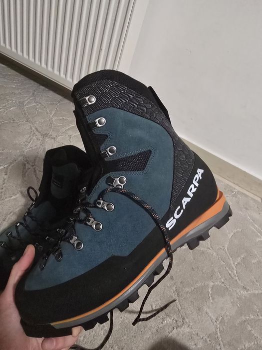Scarpa mont blanc