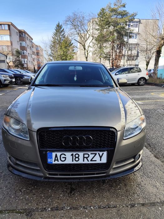 Audi A4 motor 2000 benzină impecabil