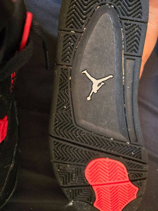 Jordan обувки!!!