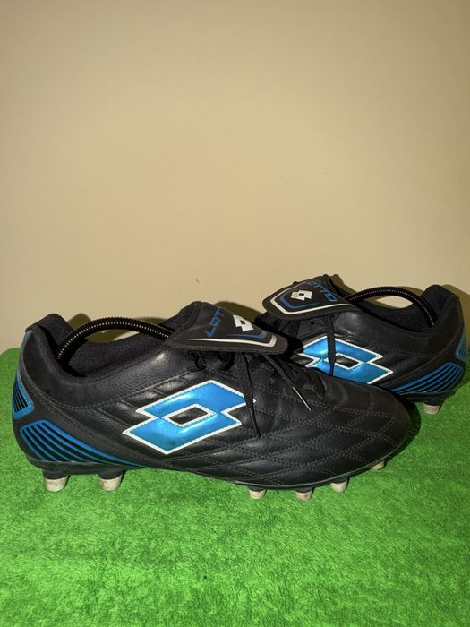 Ghete fotbal Lotto PuntoFlex