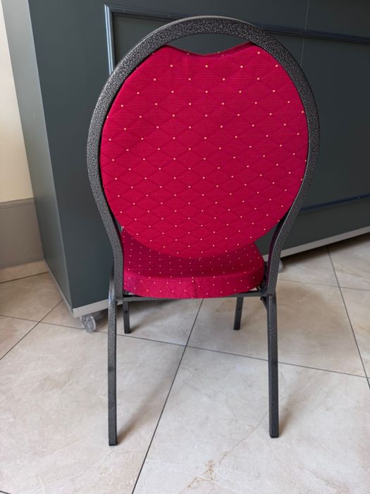 Vand scaune eveniment