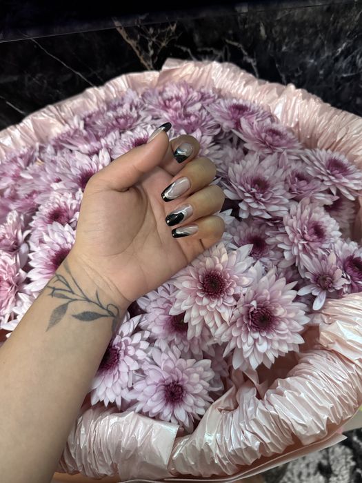 Наращивание , укрепление ногтей