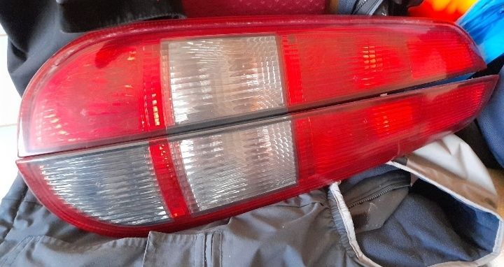 Vând diverse piese Ford focus 1.6 Tdci